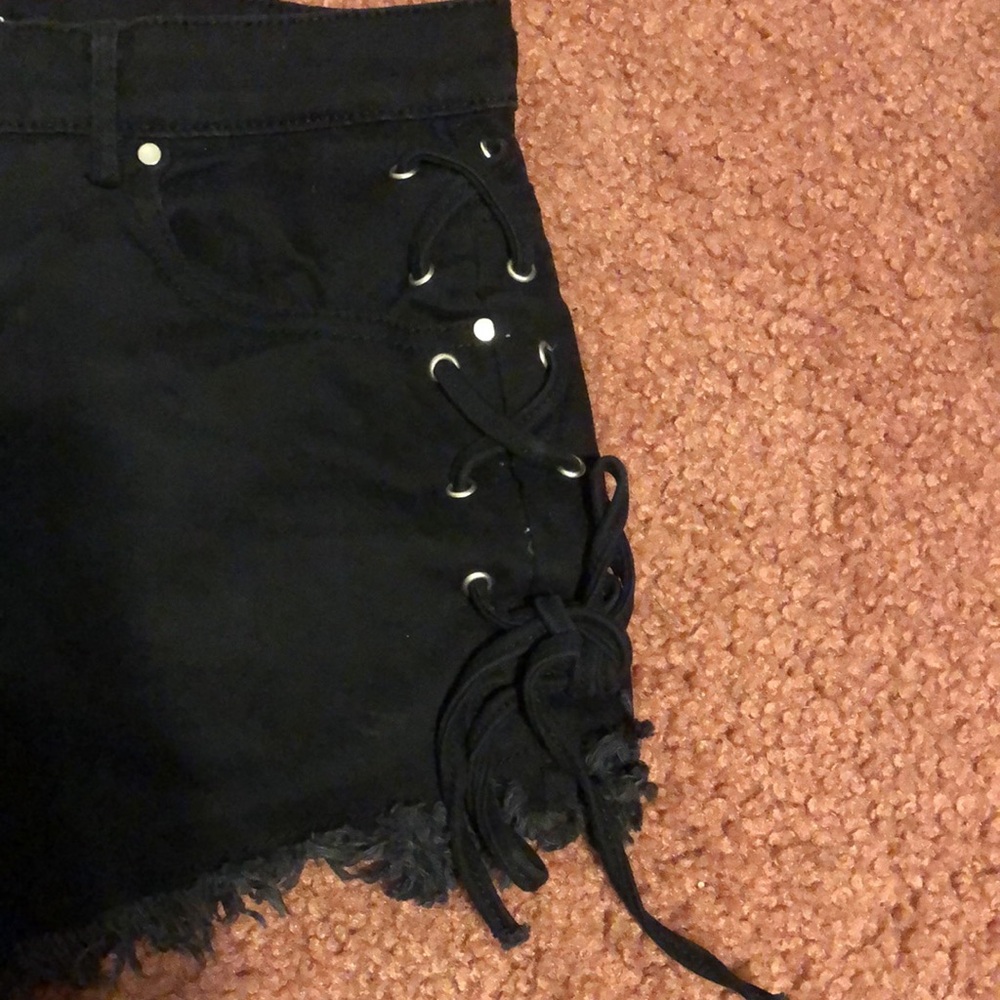 Fashion Nova Side Tie-up Shorts - Picture 2 of 7